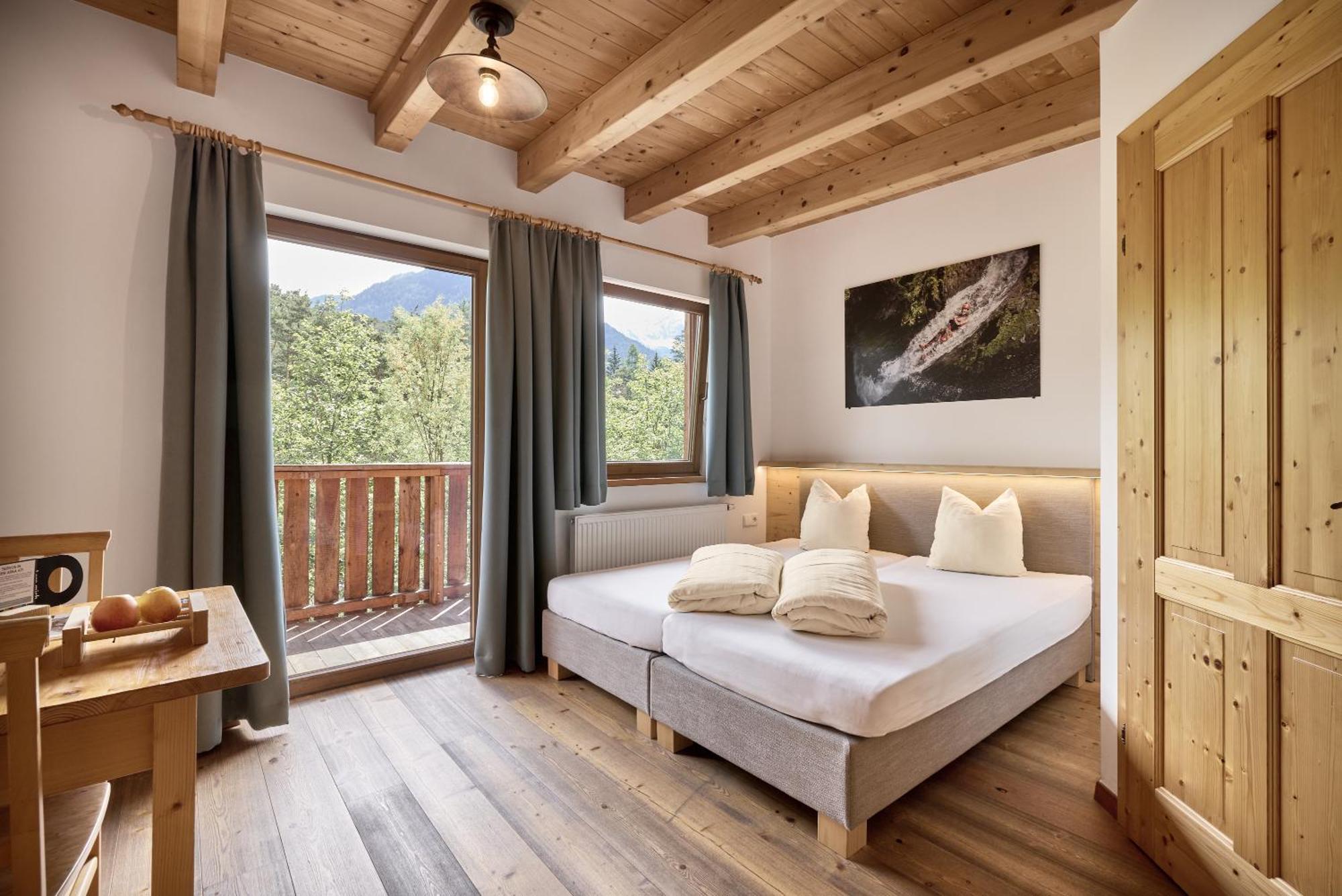 Hotel Area 47 - Tirol Ötztal-Bahnhof Exterior foto