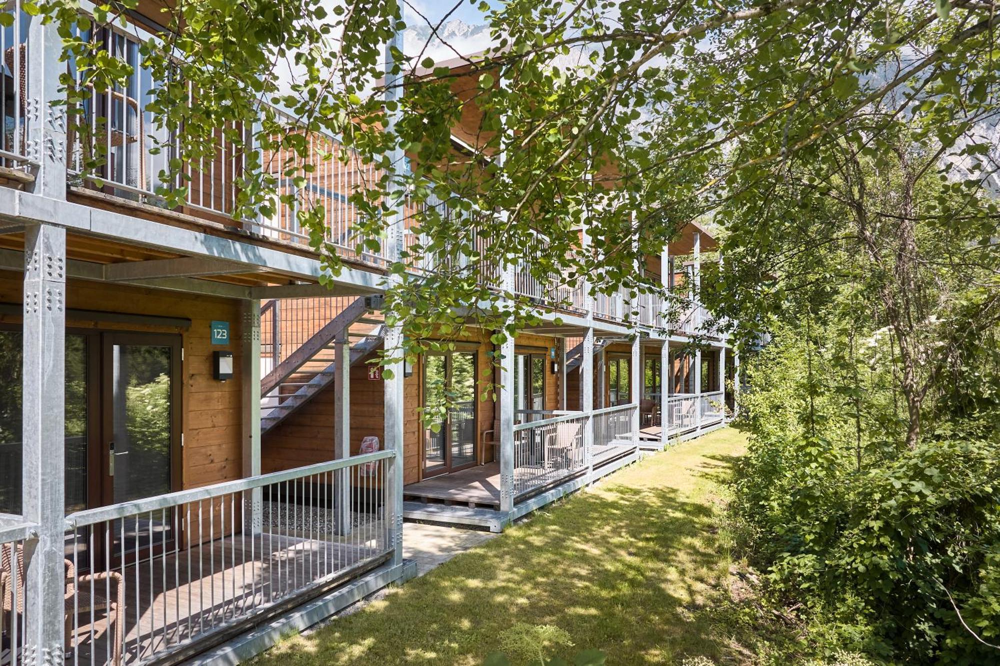 Hotel Area 47 - Tirol Ötztal-Bahnhof Exterior foto